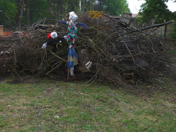 Čarodejnice na hřišti 30.4.2009